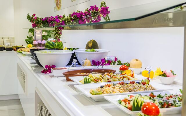 Welikehotel Triton Beach