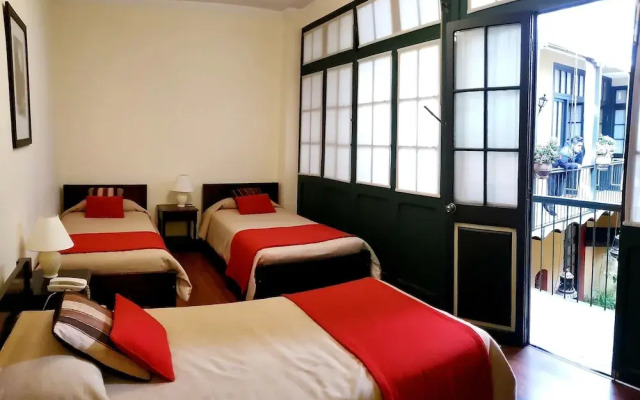 Hostal Naira