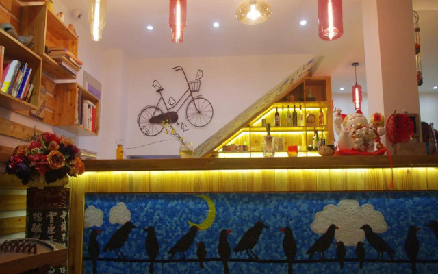 Birds Inn