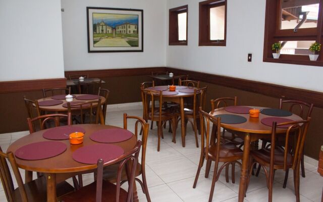 Hotel Garrafão Boituva