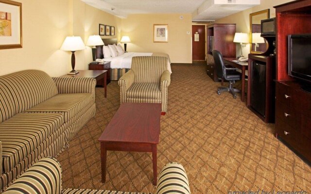 Holiday Inn Hotel & Suites Beaumont Plaza (I-10 & Walden), an IHG Hotel