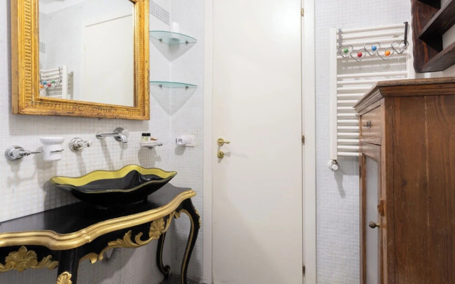 Elegant apartment in Trastevere- Bolognese 45