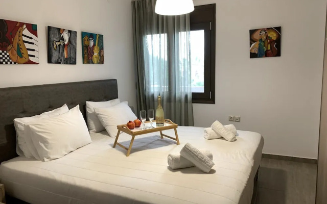 Angela’s Sea View House