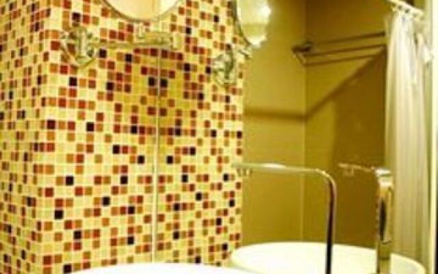 Me Hotel