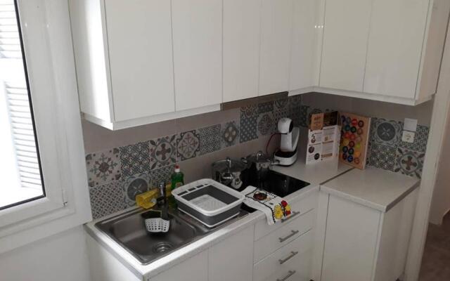Cozy apartment for 4 in Kolonaki, Lycabettus