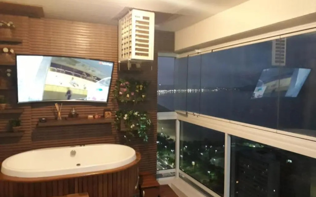 Amplo e Confortável Apartamento em Santos