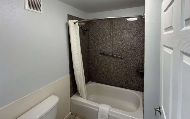 Motel 6 Denham Springs, LA