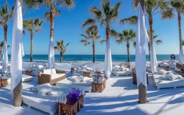 Banus Boutique Muelle del Ribera