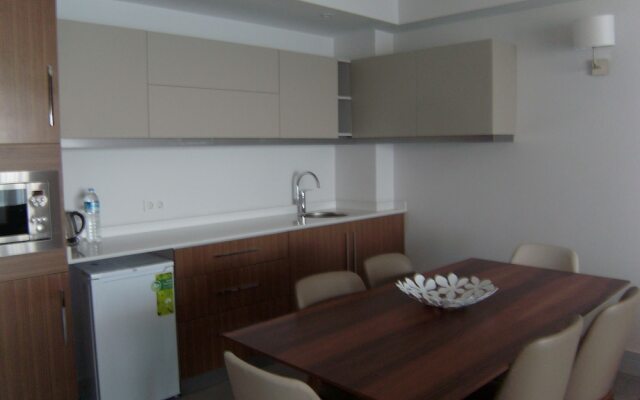 Marina Suites & Spa