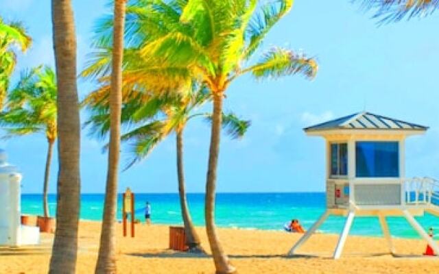 The Tropical Oasis Condos