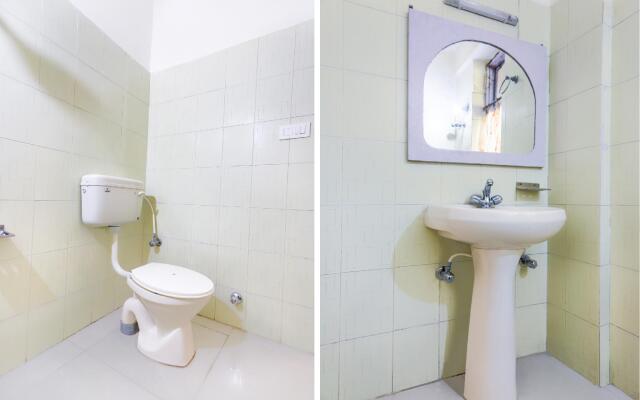 OYO 69682 Hotel Sheetal Valley