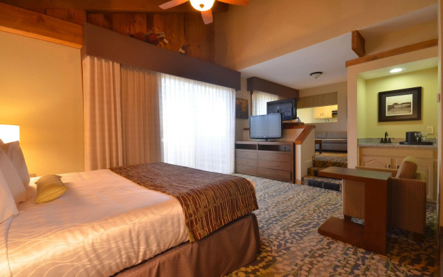 Best Western The Inn & Suites Pacific Grove