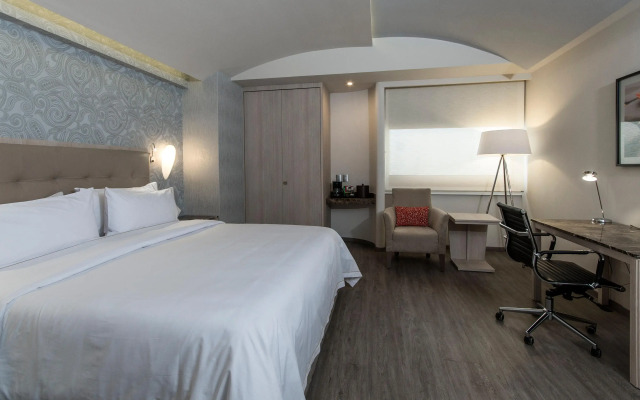 Holiday Inn Express Mexico - Toreo by IHG