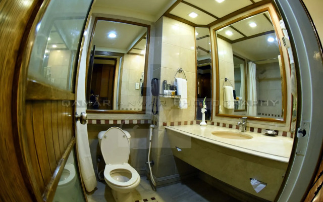 Hotel Crown CP Islamabad