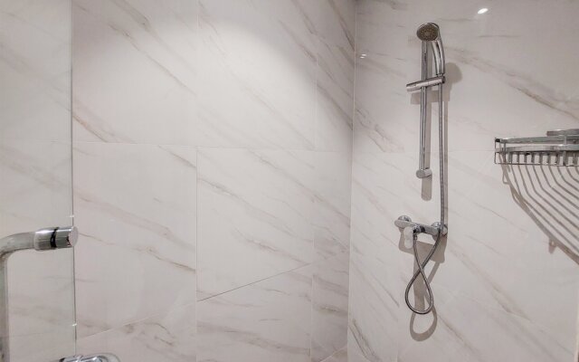 Nice And Comfort 1Br At Branz Bsd City Apartment