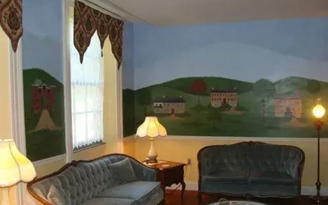 The Tillie Pierce House Inn