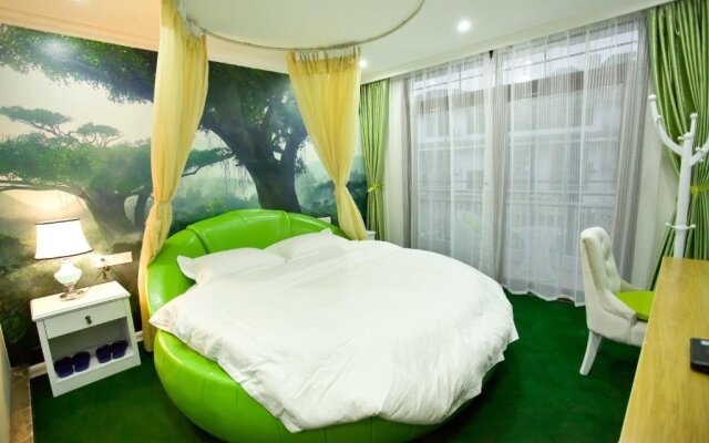 Wei Yi Theme Hotel