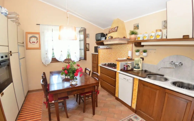 Scenic Holiday Home in Pescaglia With Swimming Pool