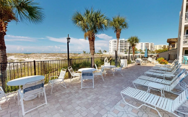 Poolside S 101 2 Bedroom Condo by RedAwning