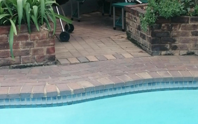 Naisar's Apartments Primrose,Johannesburg