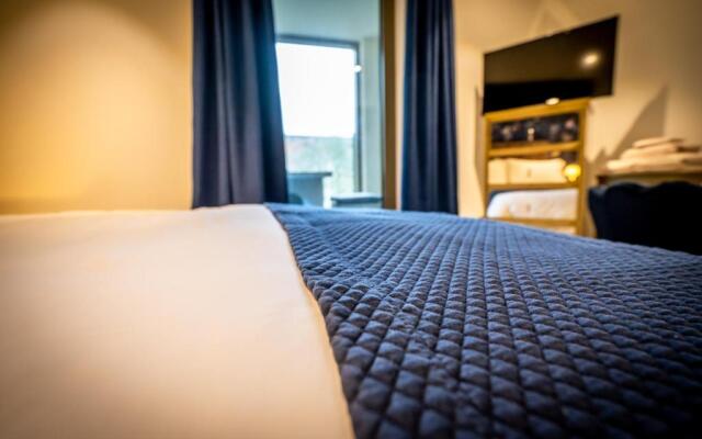 The Ebor Suite @ Ryedale House