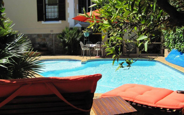 Carmichael House Boutique Hotel