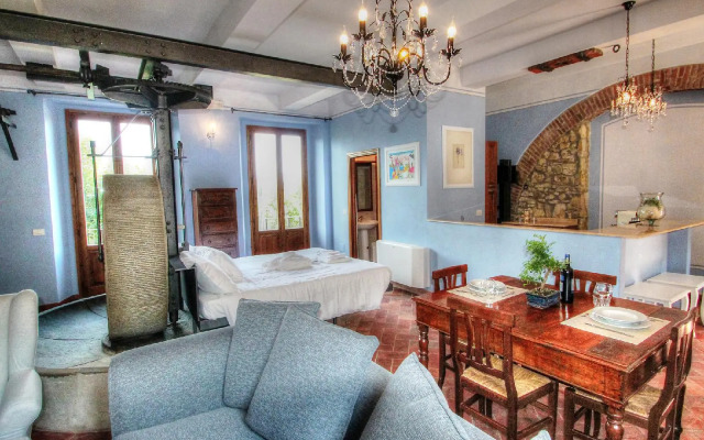 Mansion 2 Bedrooms  - Two Bedroom