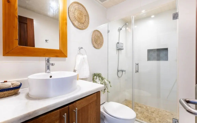 Oasis Cocotal Family 4BR Apartment in Punta Cana