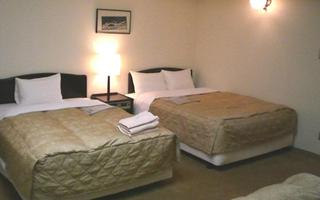 Mito Riverside Hotel – Guest Rooms – Mito