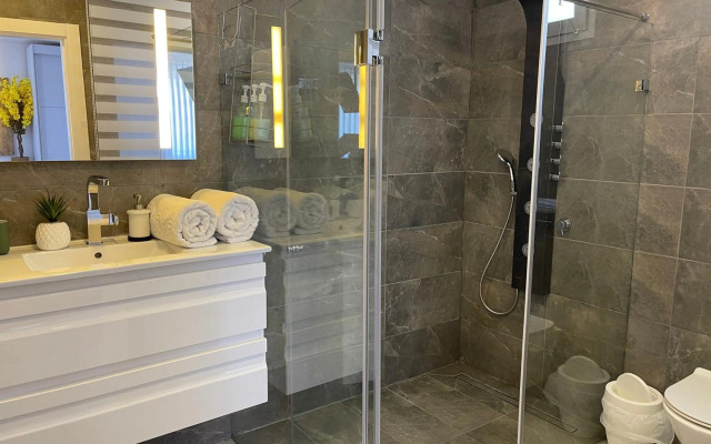 Presidential Penthouse