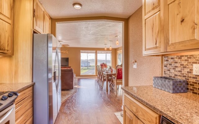 Bungalow By The Bay