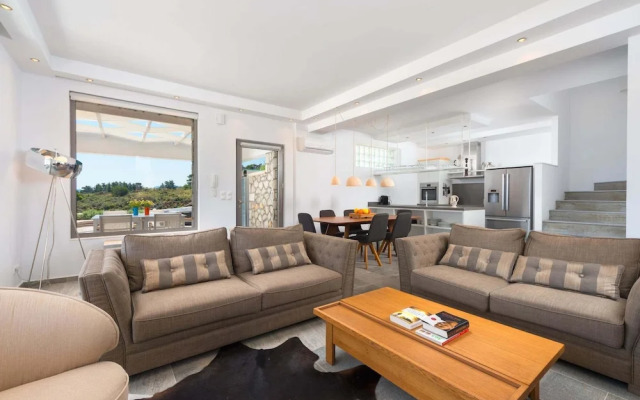 Beautiful new Luxury Villa in Rhodes