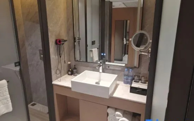 Wantuju Hotel (Nanling Store, Shenzhen East Railway Station)