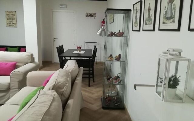 Oyo Residencial Doña Berenguela