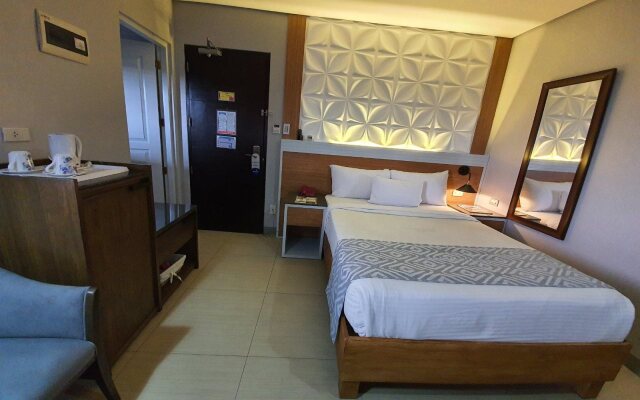 MODA Mariposa Budget Hotel - Anonas
