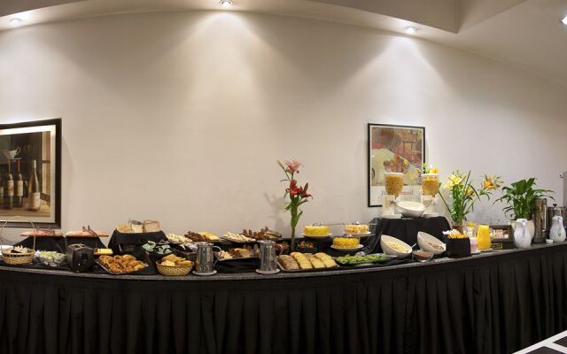 Apart Hotel & Spa Congreso