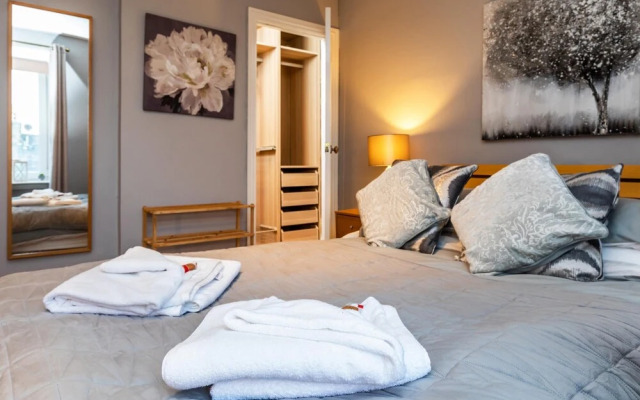 Modern Aberdeen City Apartment Free Parking