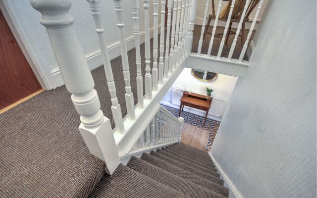 Upperton Road Guest Lodge
