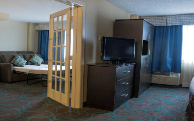 Holiday Inn Niagara Falls State Park Entry by IHG