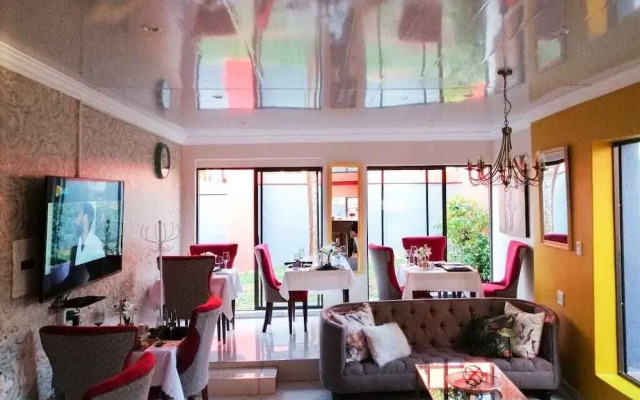 Golgotha Boutique Hotel