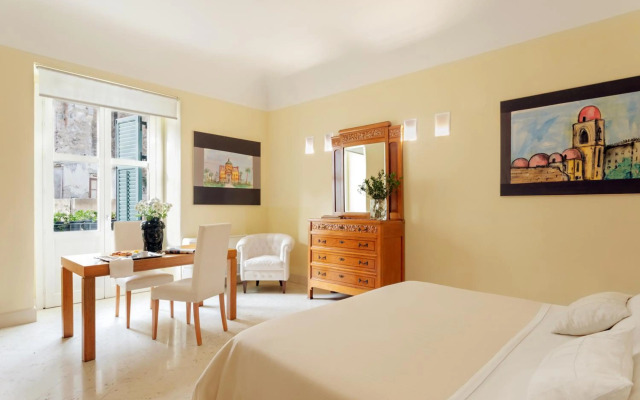 Palazzo Brunaccini Boutique Hotel