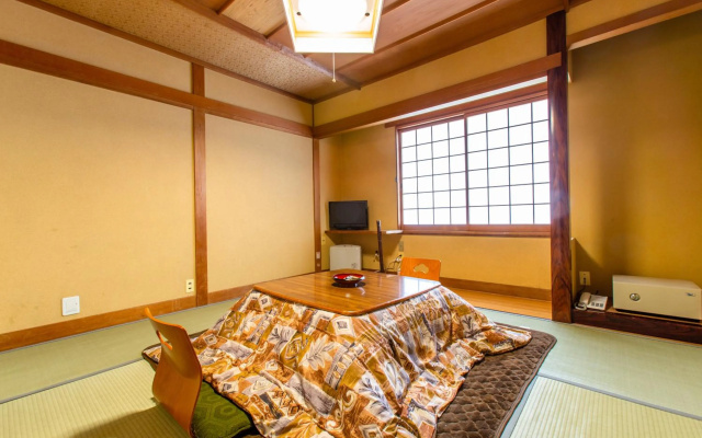 Hachikita Onsen Oyado Hisaya – Guest Rooms – Kami