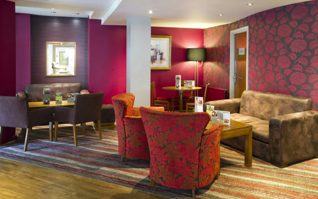 Premier Inn Glasgow City - George Square
