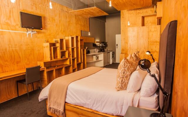 12 Decades Art Hotel