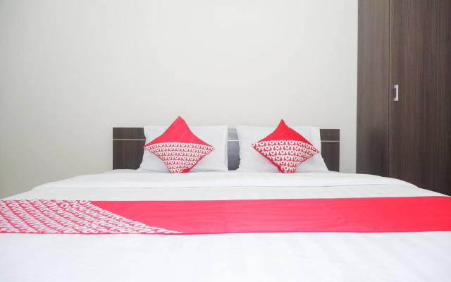 Hotel O Candi Residence