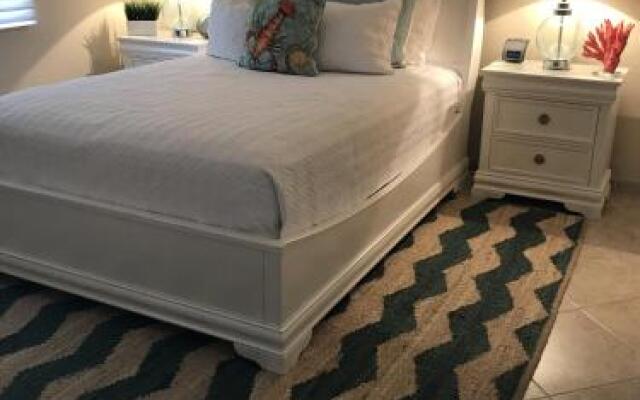 South Bay Beach Club Villa 28