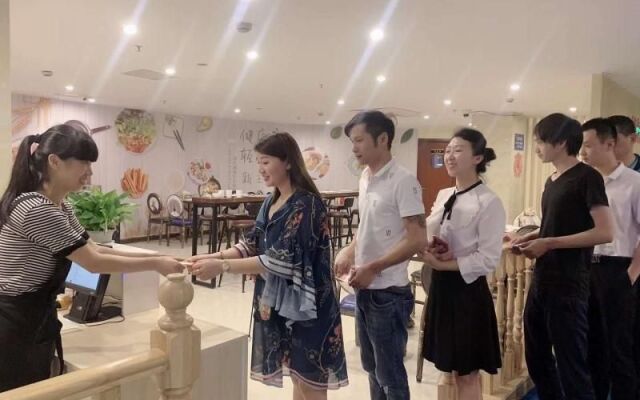 Shell Shanghai Songjiang District Xinqiao Town Xinqiao Hotel