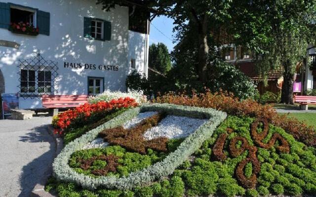 Haus Angelika Bed & Breakfast