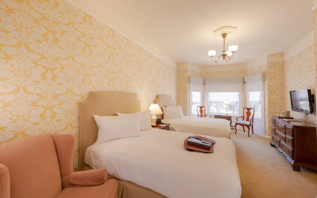 Stanyan Park Hotel