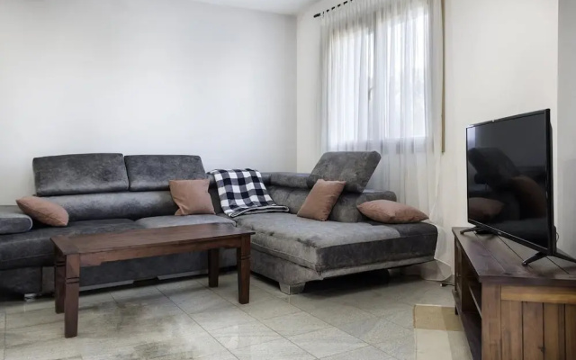 Apartment in Banjole, 200m From the Beach